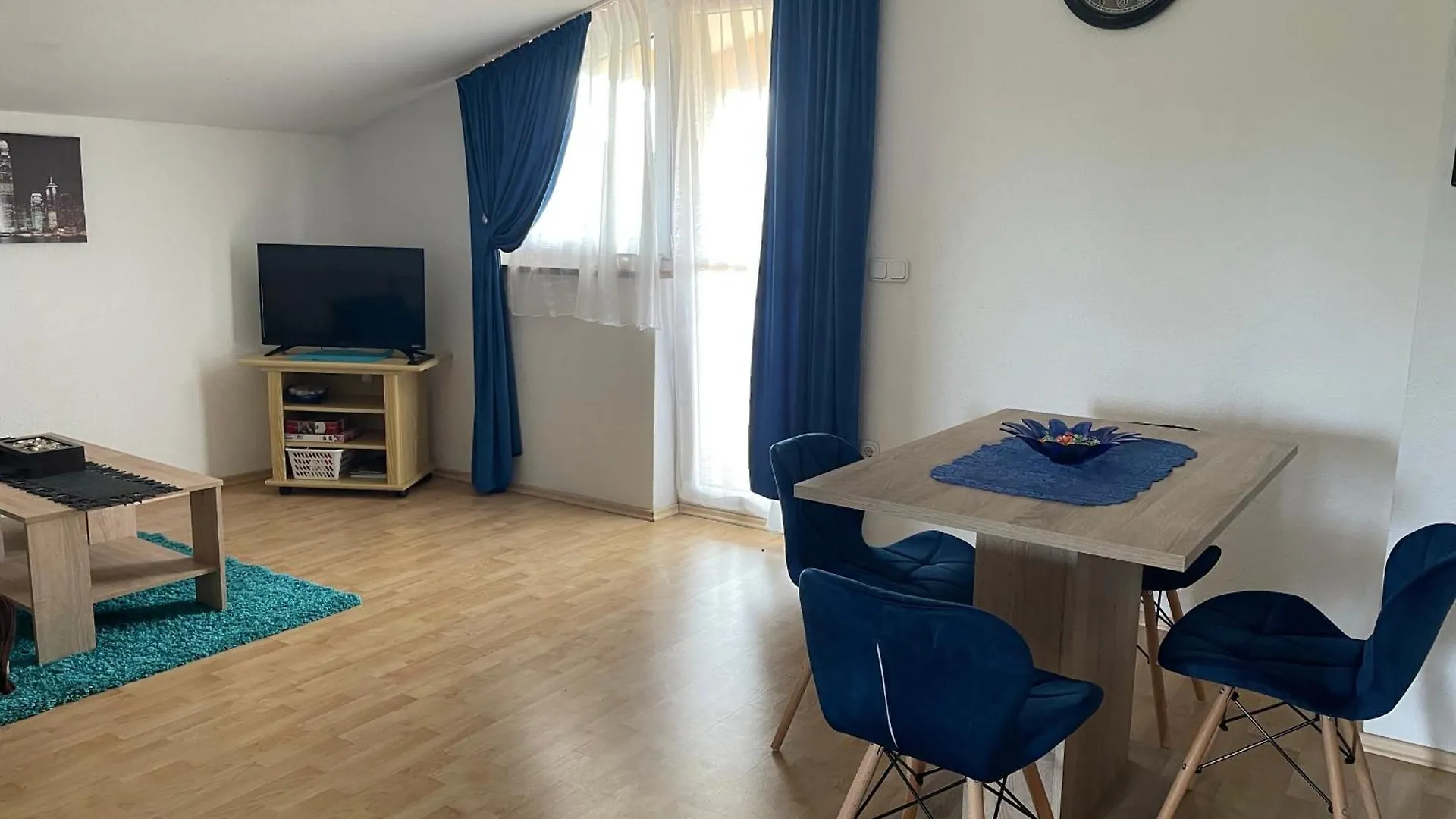 Apartments Dora Πόρετς