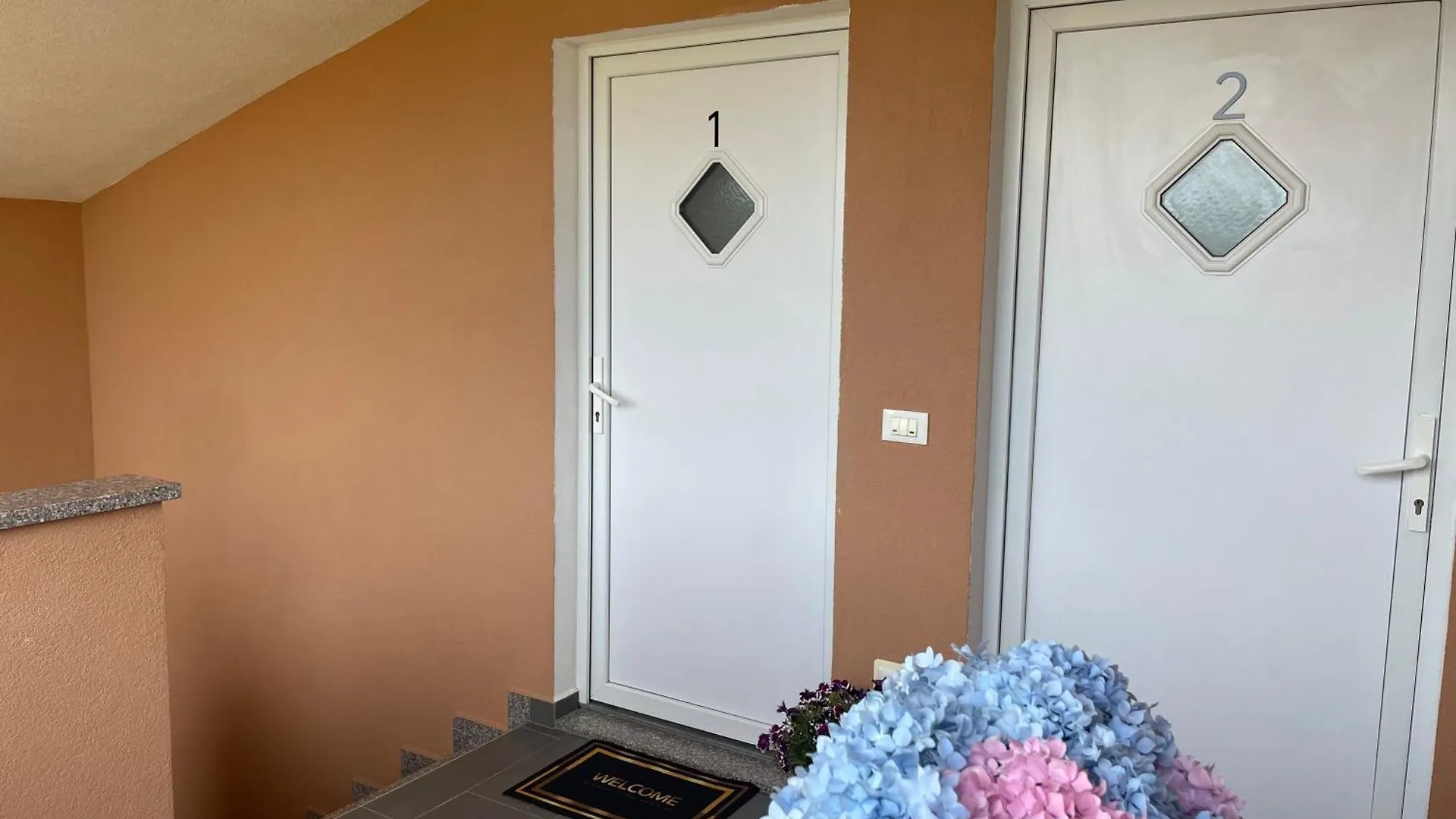 Apartments Dora Πόρετς