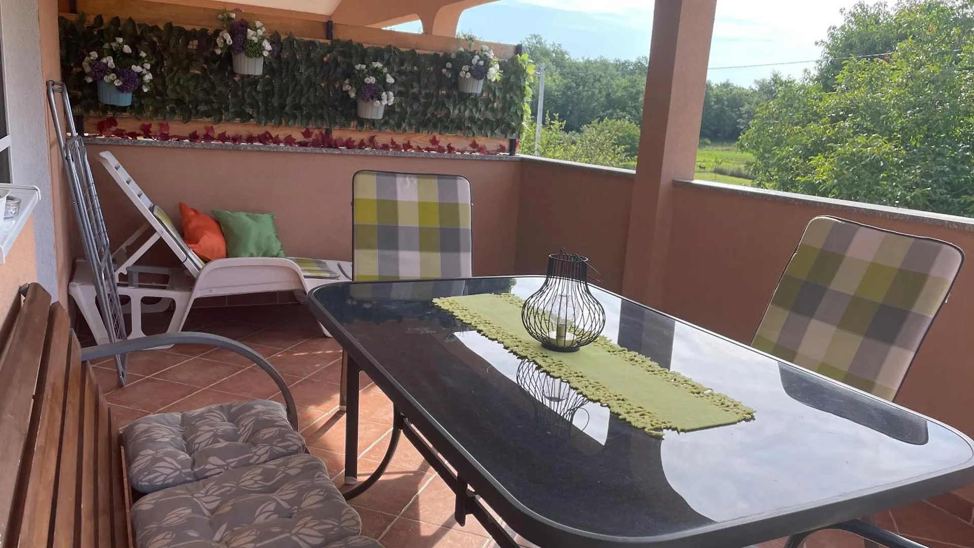 Apartments Dora Πόρετς