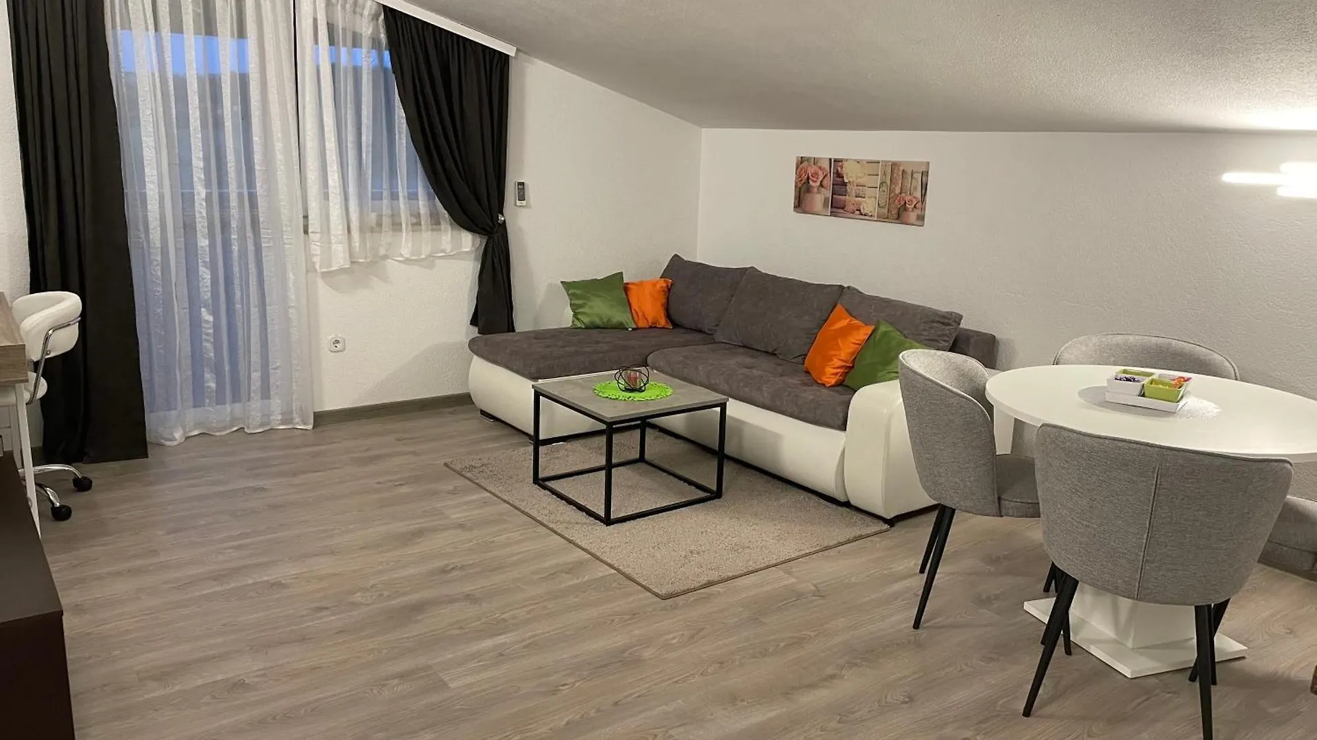 Apartments Dora Πόρετς Κροατία