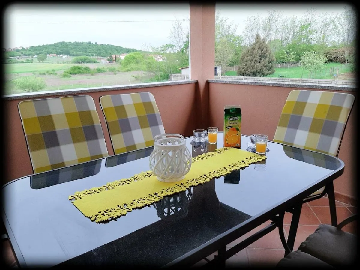 Apartments Dora Πόρετς