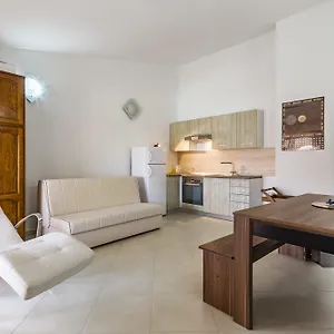 https://apartments-gloria-liznjan.pula-hotels.org